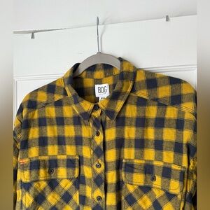 BDG Urban Outfitters Mustard Navy Plaid Raw Hem Cropped Flannel Shirt M NWT